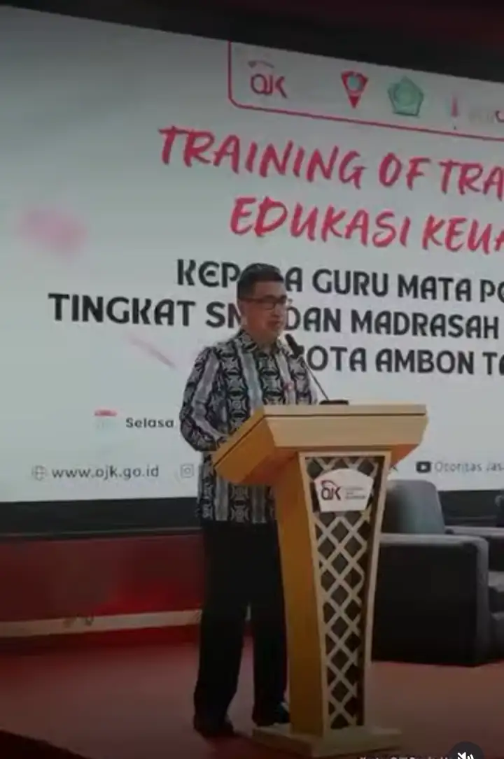 Guru IPS SMP/MTs di Ambon Ikuti ToT Literasi Keuangan OJK Maluku